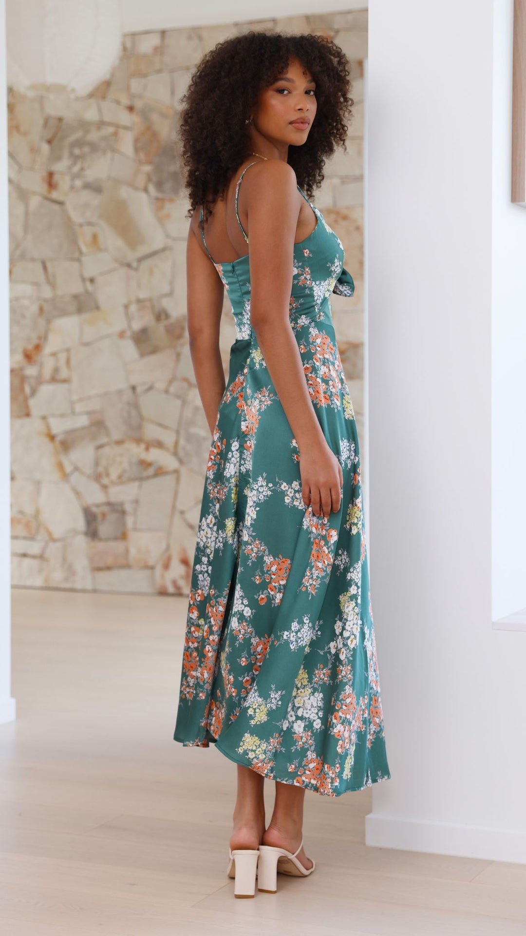 Flora™ | Romantyczna sukienka midi