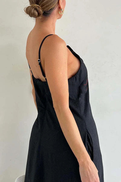 Elara™ | Elegancka Haftowana Sukienka Maxi
