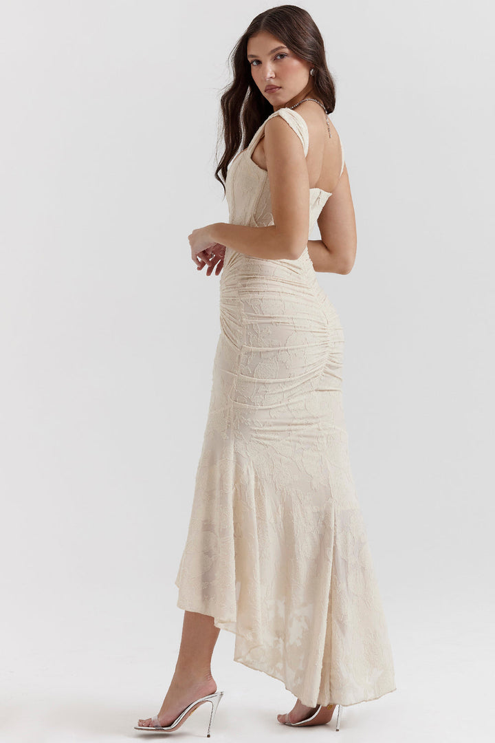 Zoey™ | Elegancka Sukienka z Wyraźnie Zdefiniowaną Talią